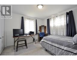 82 CURTIS STREET S - 29