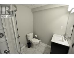 82 CURTIS STREET S - 37