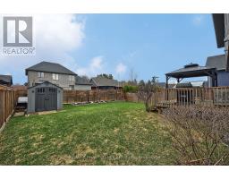 82 CURTIS STREET S - 40