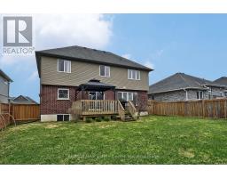 82 CURTIS STREET S - 43