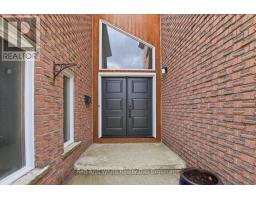 110 MILTON AVENUE W - 4