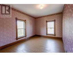 484 QUEEN STREET - 31