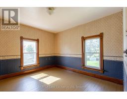 484 QUEEN STREET - 35