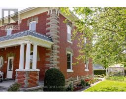 484 QUEEN STREET - 41