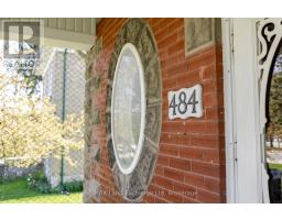 484 QUEEN STREET - 8