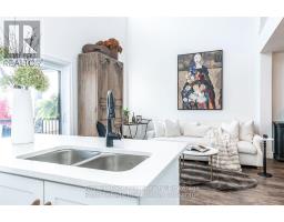 7 - 3192 VIVIAN LINE 37 LINE - 13