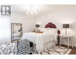 7 - 3192 VIVIAN LINE 37 LINE - 28