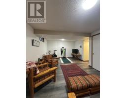 21 SOUTHVALE ROAD - 11