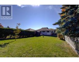 21 SOUTHVALE ROAD - 34