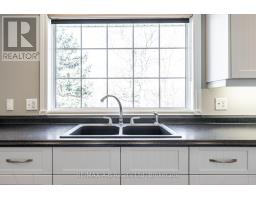 466 WATER STREET S - 15