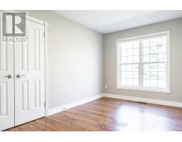 466 WATER STREET S - 19