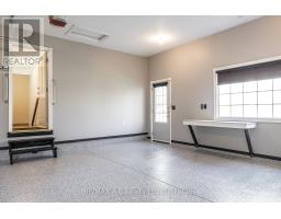 466 WATER STREET S - 35