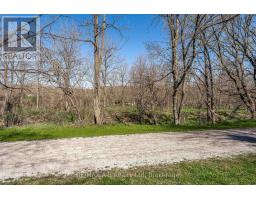 466 WATER STREET S - 43