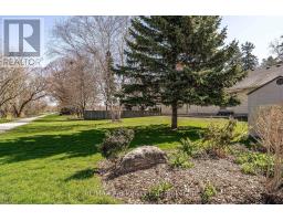 466 WATER STREET S - 44