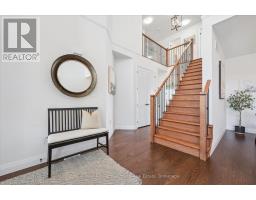 74 GELLERT DRIVE - 17