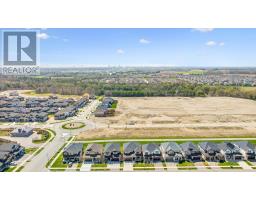 74 GELLERT DRIVE - 43