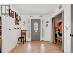 34 QUEEN AVENUE - 10