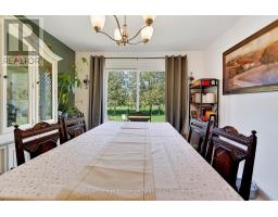 34 QUEEN AVENUE - 21