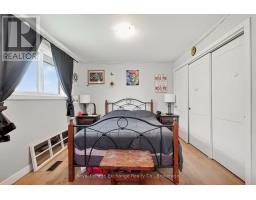 34 QUEEN AVENUE - 29