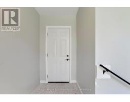 34 QUEEN AVENUE - 34