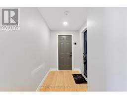 34 QUEEN AVENUE - 35