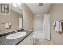 E18 - 6 UPPER MERCER STREET - 16