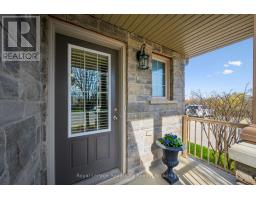 E18 - 6 UPPER MERCER STREET - 3