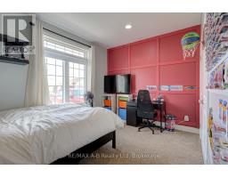 296 GLASS STREET - 19