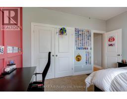 296 GLASS STREET - 20