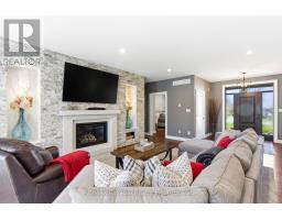 74764 ELM CRESCENT - 10