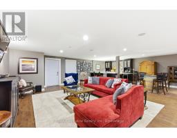 74764 ELM CRESCENT - 29