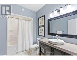 74764 ELM CRESCENT - 33