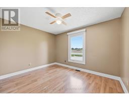 1233 5 HIGHWAY W - 18