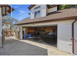 1233 5 HIGHWAY W - 2