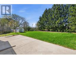 1233 5 HIGHWAY W - 32
