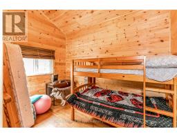 8 B686 DERBYSHIRE - 16
