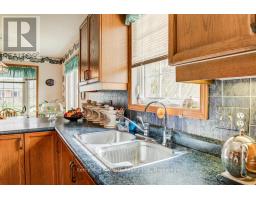 782 LAVERY STREET - 11