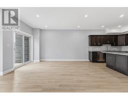 13 - 275 JAMES STREET S - 27