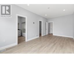 13 - 275 JAMES STREET S - 29