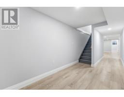 13 - 275 JAMES STREET S - 39
