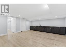 13 - 275 JAMES STREET S - 40