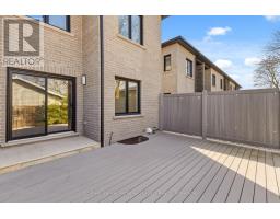 13 - 275 JAMES STREET S - 47