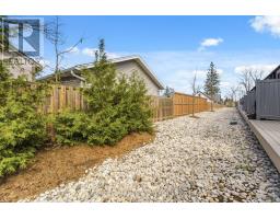 13 - 275 JAMES STREET S - 48