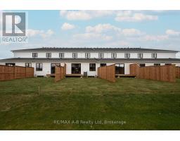 30 LINDA DRIVE - 28