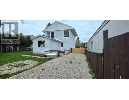 10 QUEBEC ROAD - 16