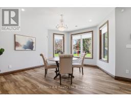 54 WILLIAM STREET - 17
