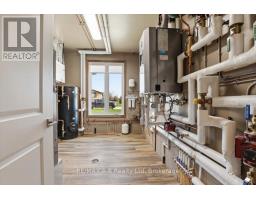 54 WILLIAM STREET - 40