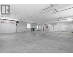 54 WILLIAM STREET - 43
