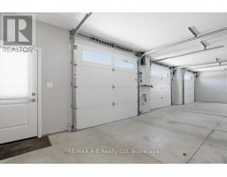 54 WILLIAM STREET - 44