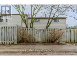 2 - 165 GREEN VALLEY DRIVE - 32